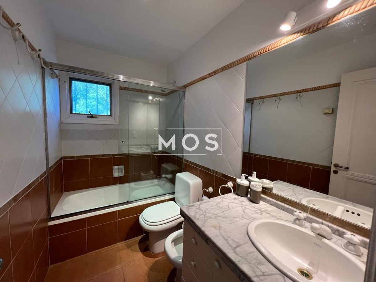 Casa ID.2735 - Casa - Playa Mansa
