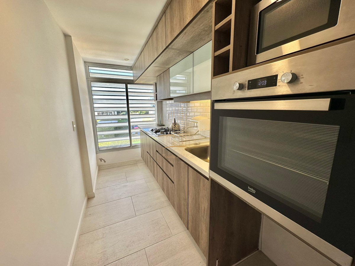 Apartamento ID.836 - Venta apartamento Playa Brava , Punta del Este