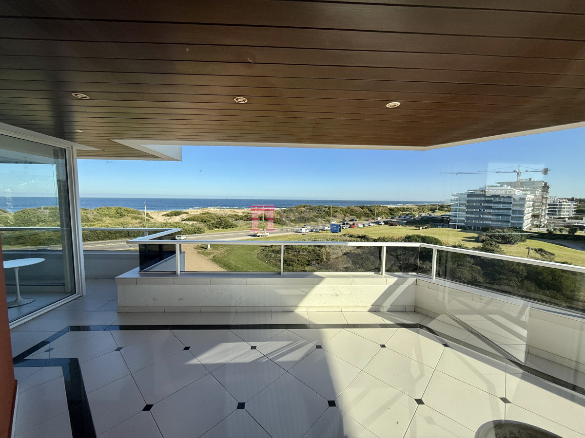 Brava - GoPunta - Portal Inmobiliario de Punta del Este - Maldonado