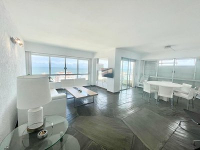 Venta Departamento de 3 dormitorios en Peninsula 