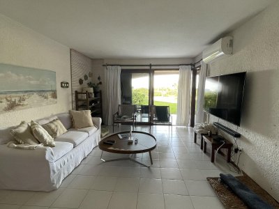 Venta - alquiler apartamento , 3 dormitorios, bahia de manantiales punta del este