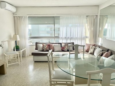 Venta y Alquiler temporario de apartamento en Península