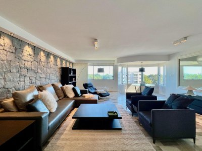 VENTA: 3 DORMITORIOS EN ROOSELVELT CENTER PUNTA DEL ESTE