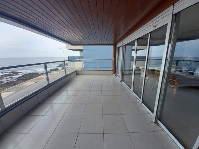 VENTA Departamento - 4 dormitorios - Península - Punta del Este