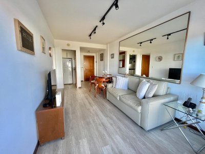 Venta 1 Dormitorio primera linea Playa Mansa , Punta del este