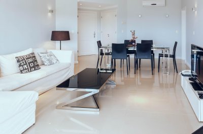 Venta de Apartamento 2 dormitorios en Punta del Este 