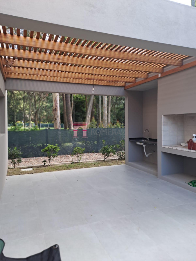 Burnett - GoPunta - Portal Inmobiliario de Punta del Este - Maldonado