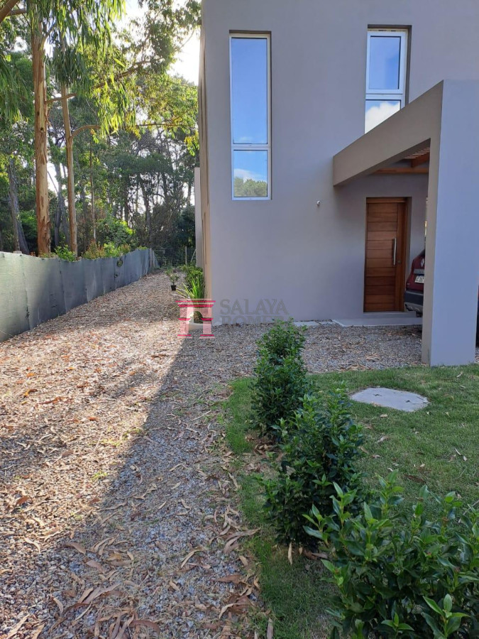 Burnett - GoPunta - Portal Inmobiliario de Punta del Este - Maldonado