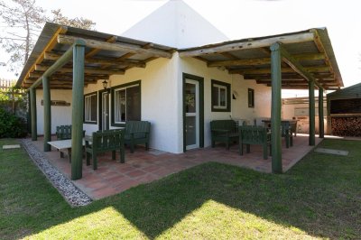 VENTA CASA 3 DORMITORIOS EN LA JUNITA JOSE IGNACIO