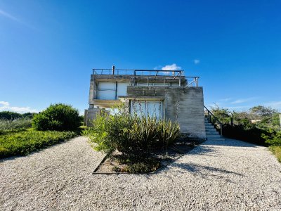 VENTA Casa de 3 dormitorios La Juanita Jose Ignacio