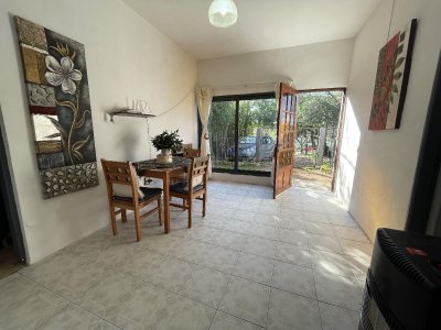 Venta en casa de 3 dormitorios en Lausana. 