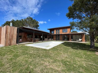 Moderna Casa en Laguna Escondida Jose Ignacio