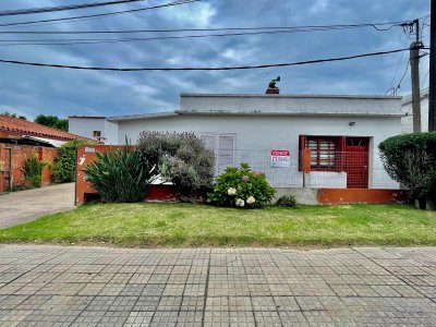 Casa en venta 2 dormitorios en centro de Maldonado 
