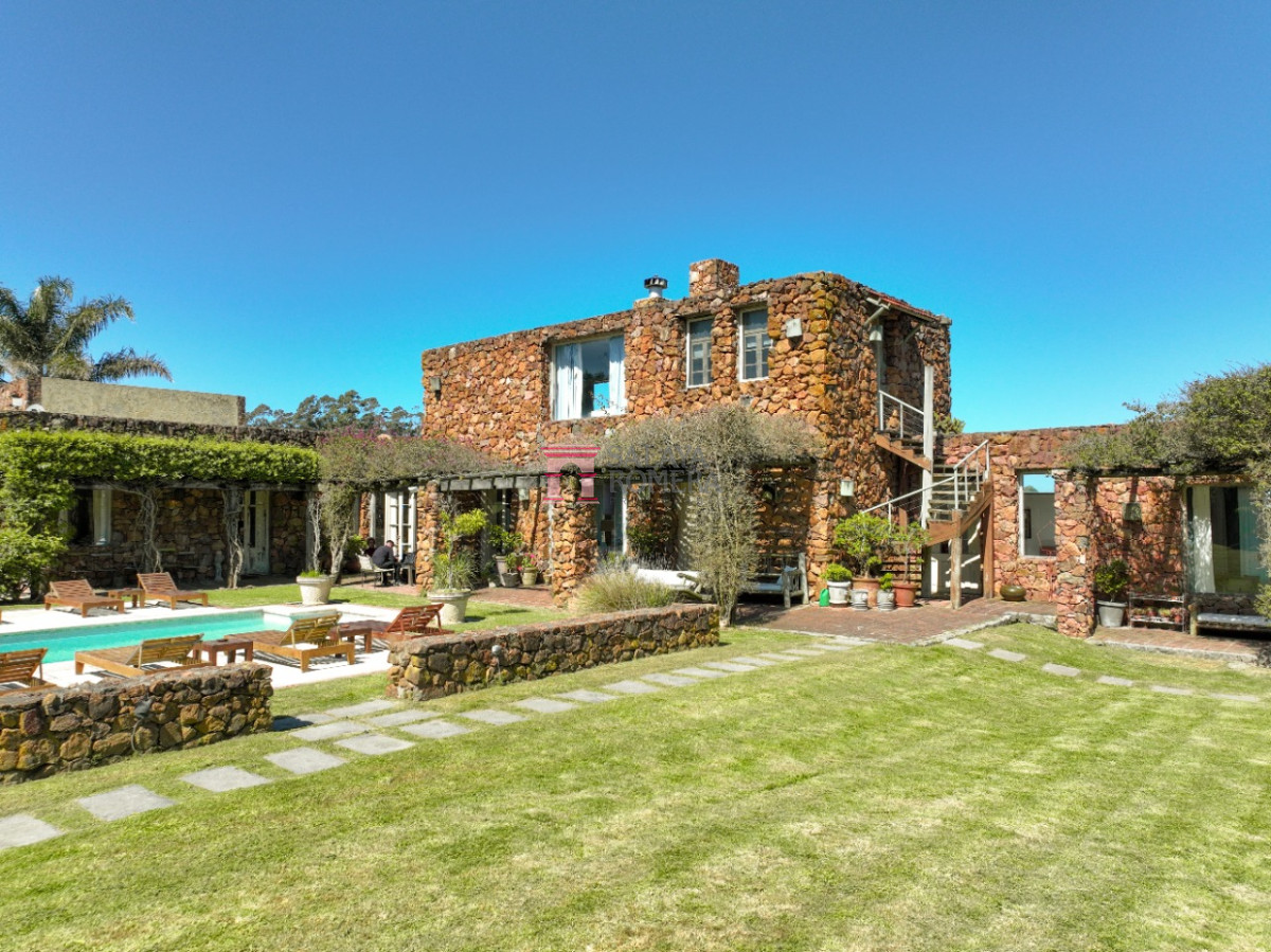Altos de Punta Piedras - GoPunta - Portal Inmobiliario de Punta del Este - Maldonado