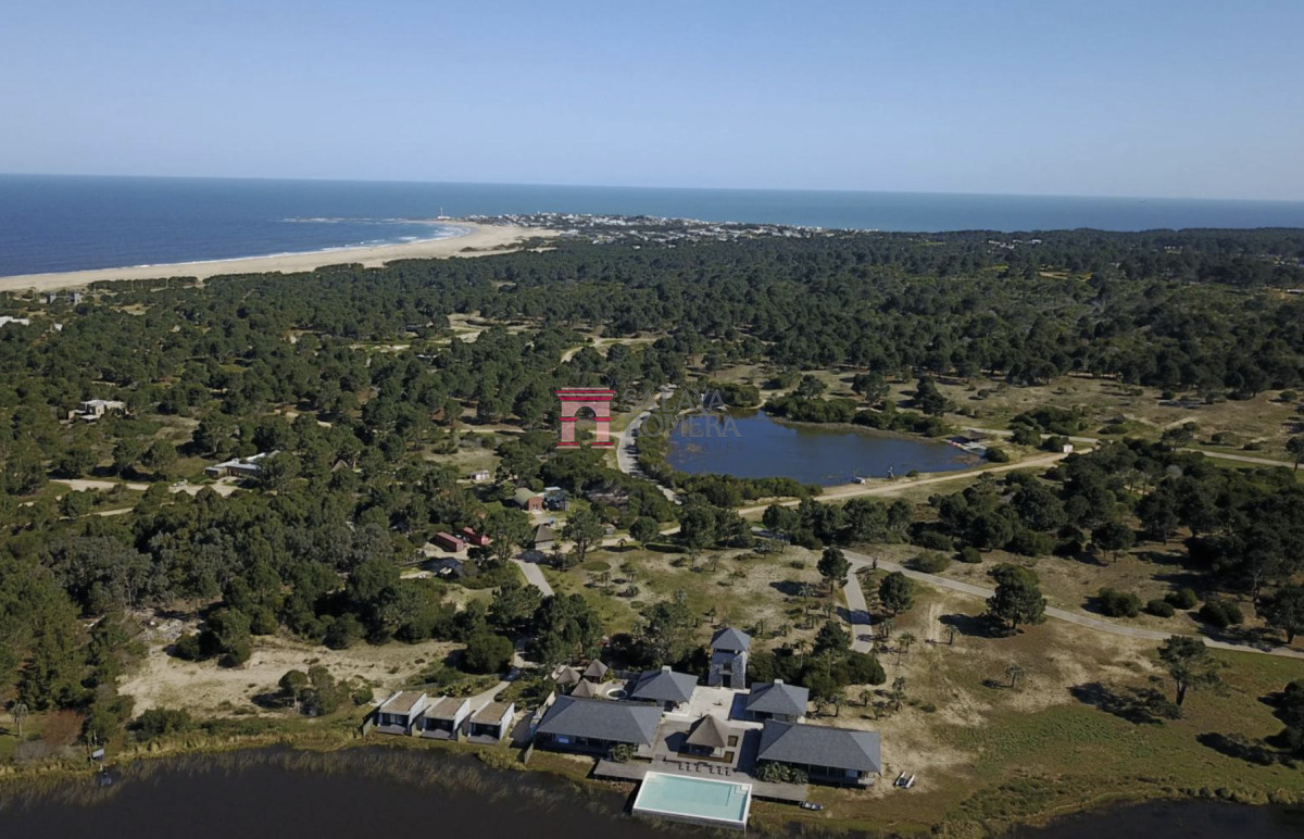 Laguna Escondida - GoPunta - Portal Inmobiliario de Punta del Este - Maldonado
