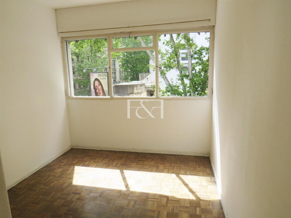 Apartamento ID.1410 - Apartamento - Centro (Montevideo)