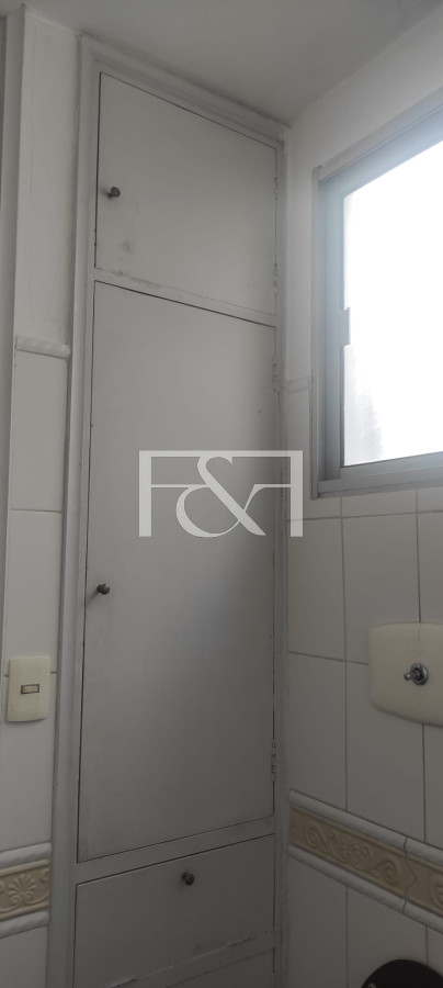 Apartamento ID.2318 - Venta de Apartamento  2 Dormitorios en el Centro