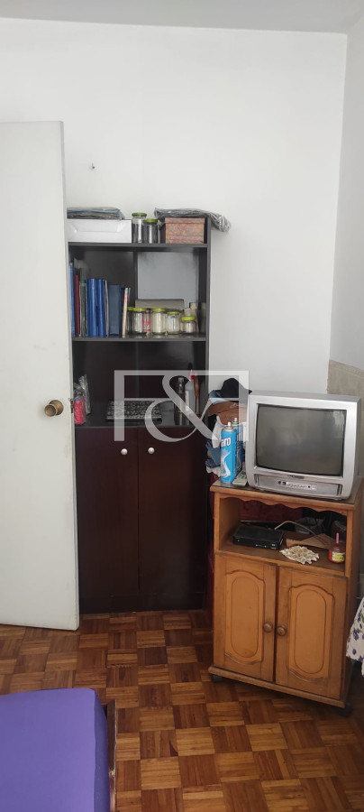 Apartamento ID.2318 - Venta de Apartamento  2 Dormitorios en el Centro