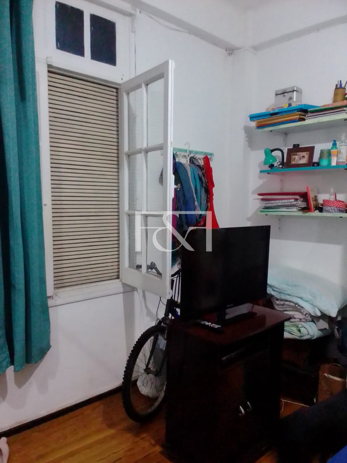 Apartamento ID.2223 - Venta Apartamento de Dos Dormitorios en Ciudad Vieja