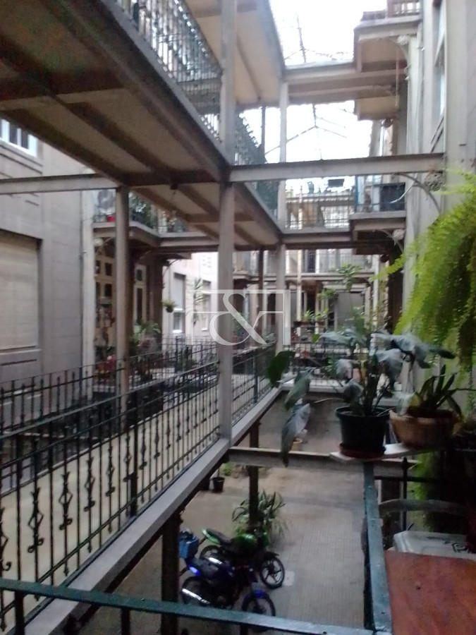 Apartamento ID.2223 - Venta Apartamento de Dos Dormitorios en Ciudad Vieja