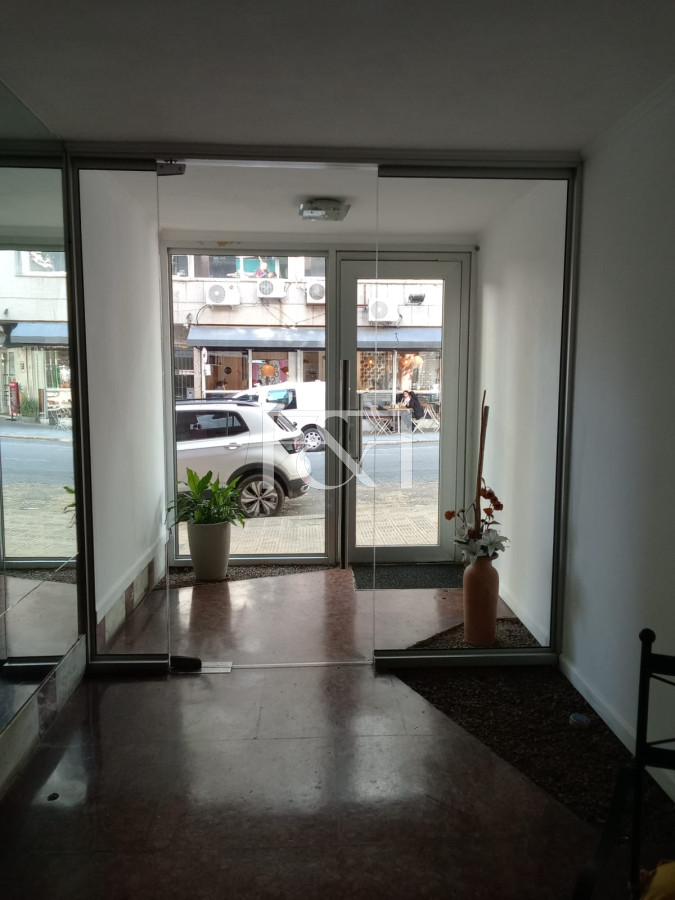Apartamento ID.2318 - Venta de Apartamento  2 Dormitorios en el Centro