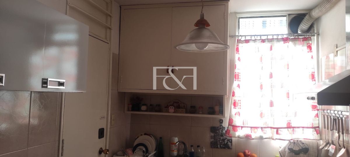 Apartamento ID.2318 - Venta de Apartamento  2 Dormitorios en el Centro
