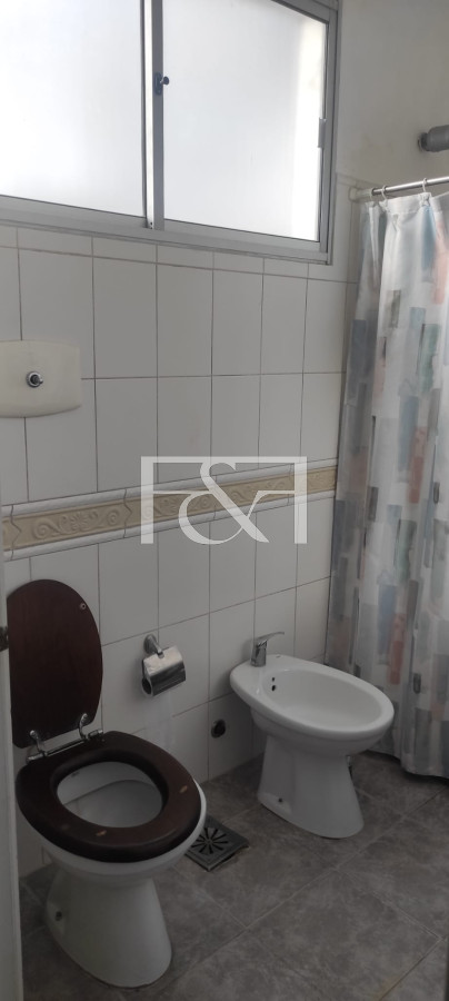 Apartamento ID.2318 - Venta de Apartamento  2 Dormitorios en el Centro