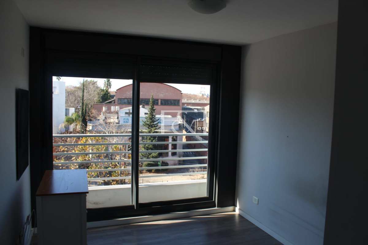 Apartamento ID.2786 - Alquilo Divino apto 1 dor, balcon, todos los electrodomesticos , Avda Agraciada
