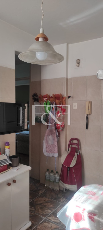 Apartamento ID.2318 - Venta de Apartamento  2 Dormitorios en el Centro
