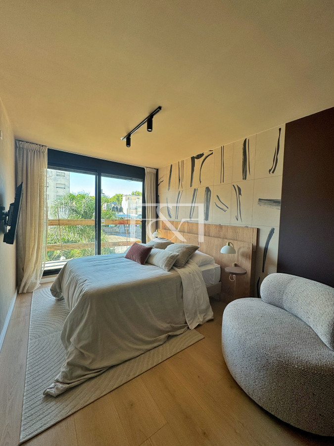 Apartamento ID.2760 - Venta de Monoambiente en Parque Rodo 