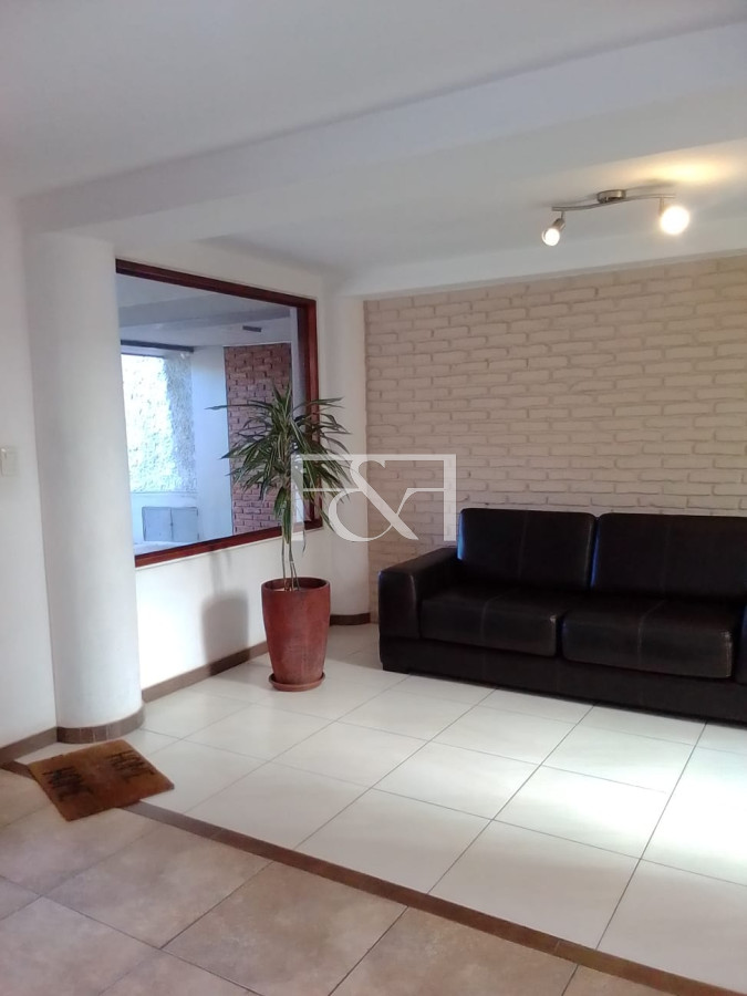 Apartamento ID.2733 - ALQUILER APARTAMENTO 2 DORM. CON BALCÓN EN POCITOS