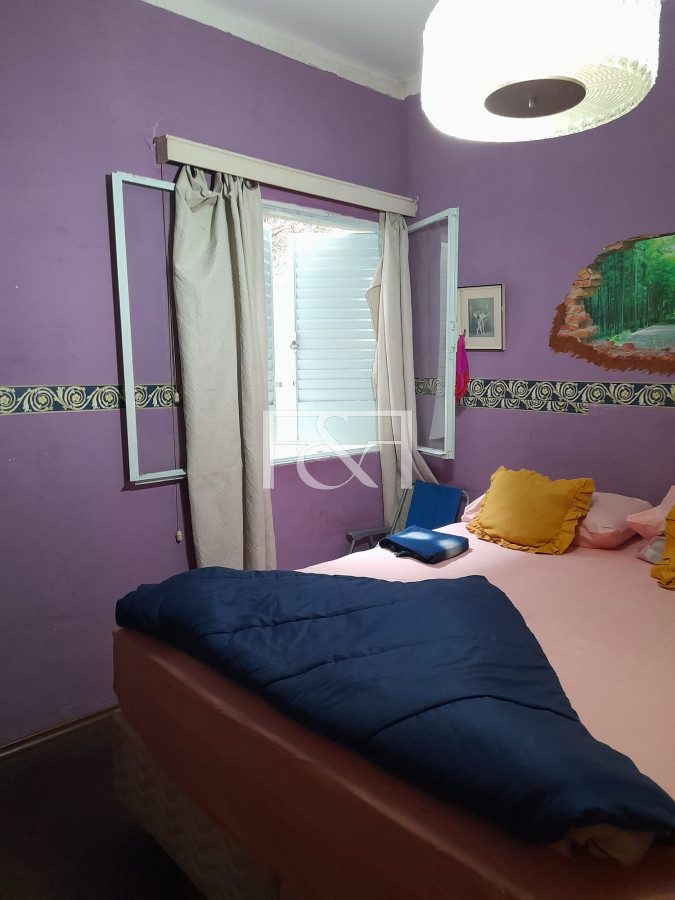 Apartamento ID.2105 - VENTA APARTAMENTO 2 DORMITORIOS - PLANTA BAJA EN CIUDAD VIEJA