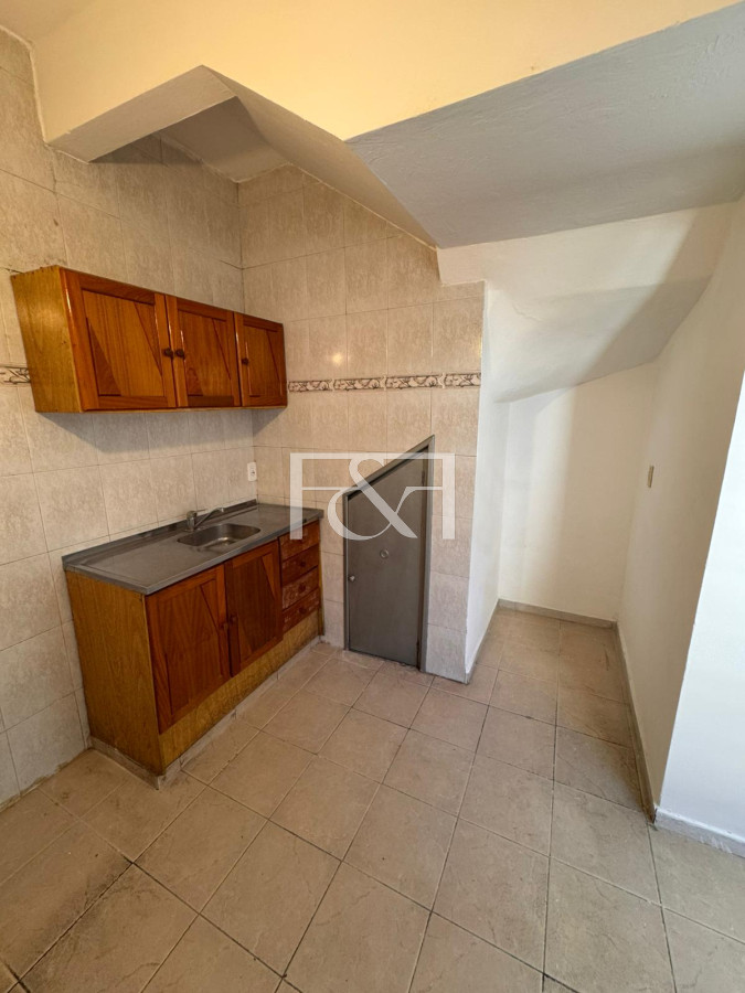 Apartamento ID.2622 - Alquiler tres cruces monoambiente