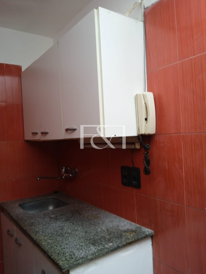 Apartamento ID.2481 - Venta monoambiente, buena ubicacion , impecable