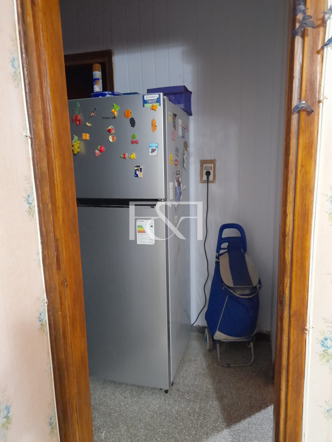 Apartamento ID.2105 - VENTA APARTAMENTO 2 DORMITORIOS - PLANTA BAJA EN CIUDAD VIEJA