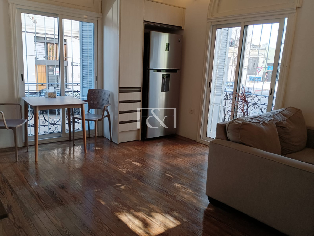 Apartamento ID.2734 - Alquilo hermoso apto 1 dor totalmente equipado sin gastos comunes