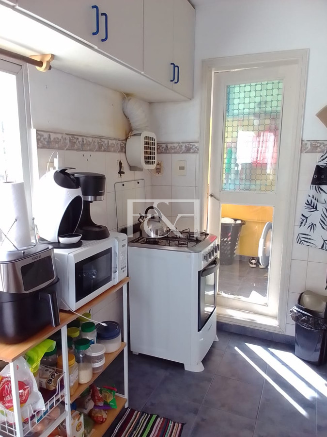 Apartamento ID.2733 - ALQUILER APARTAMENTO 2 DORM. CON BALCÓN EN POCITOS