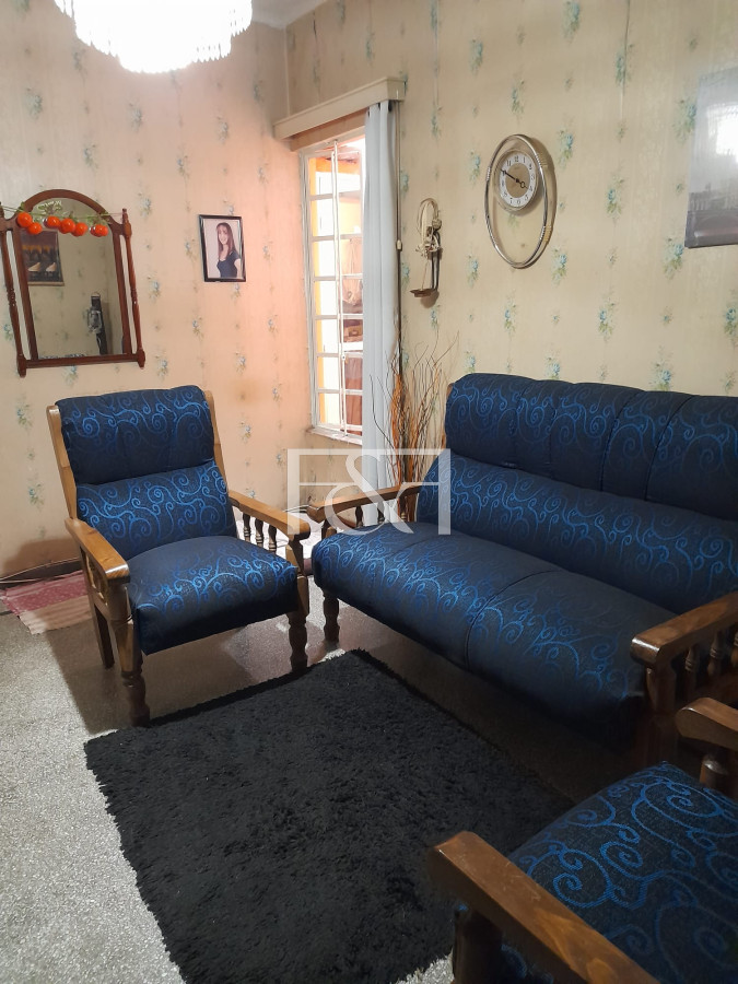 Apartamento ID.2105 - VENTA APARTAMENTO 2 DORMITORIOS - PLANTA BAJA EN CIUDAD VIEJA