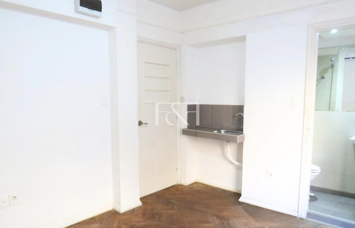 Apartamento ID.2227 - Monoambiente en Ciudad Vieja cerca de servicios ideal INVERSION