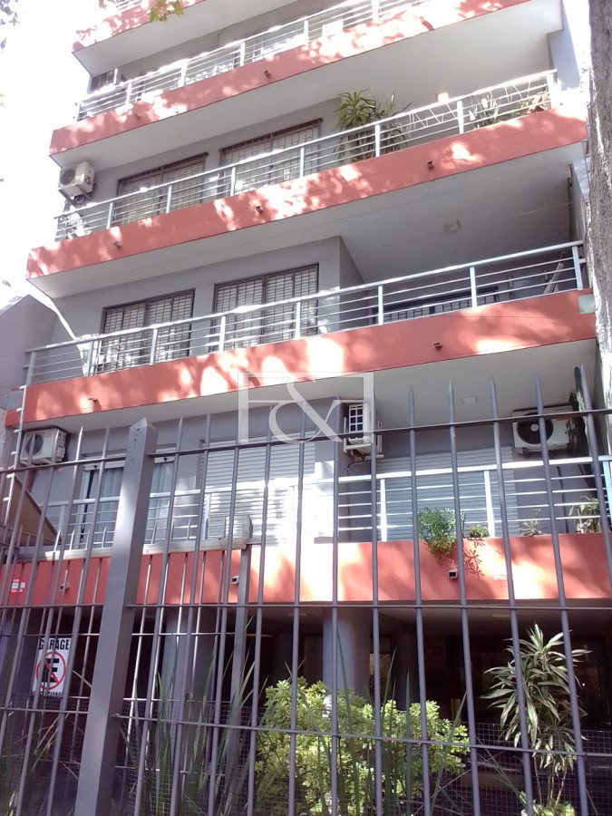 Apartamento ID.2733 - ALQUILER APARTAMENTO 2 DORM. CON BALCÓN EN POCITOS