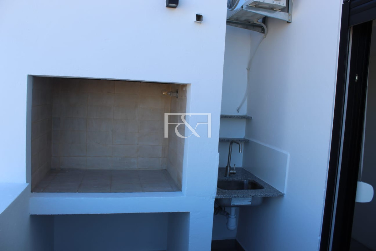 Apartamento ID.2806 - Apto 1 dorm A ESTRENAR con terraza y parrillero 