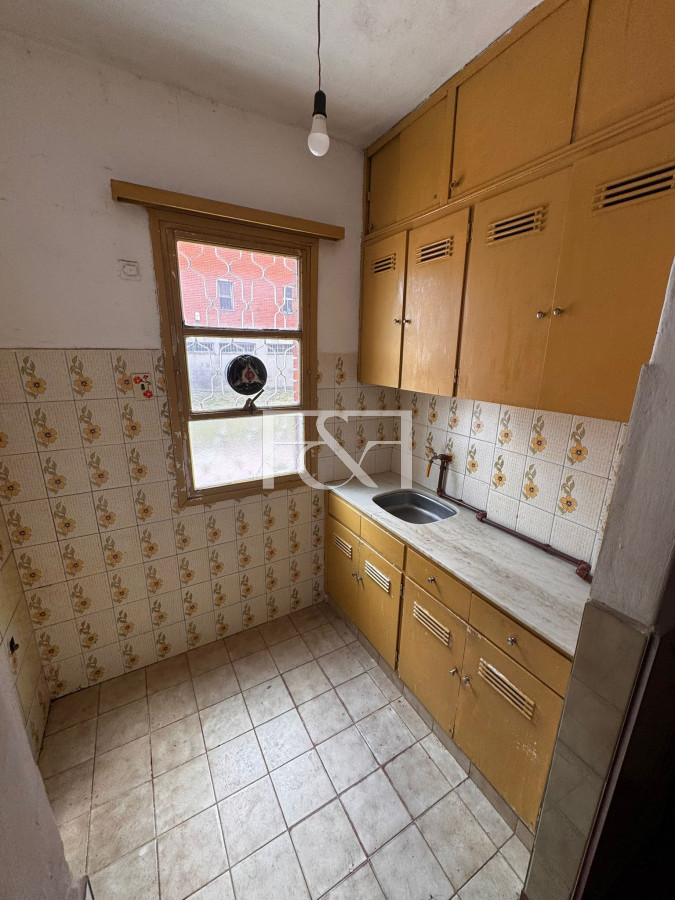 Apartamento ID.2650 - Vende amplio monoambiente Capurro