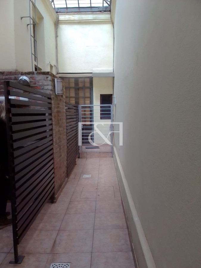 Apartamento ID.2887 - ALQUILER DUPLEX 1 DORM. CON PARRILLERO EN CORDÓN