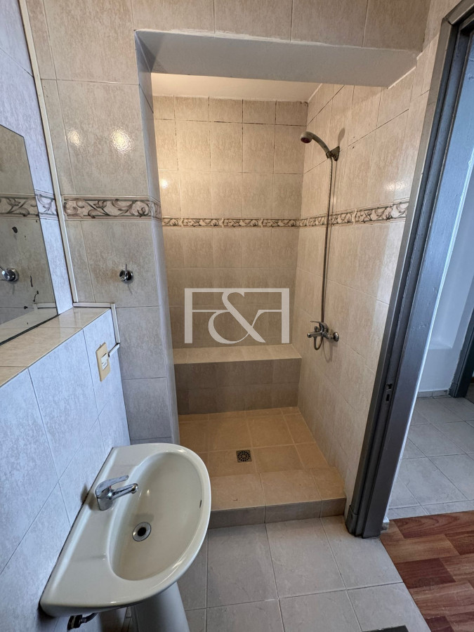 Apartamento ID.2622 - Alquiler tres cruces monoambiente