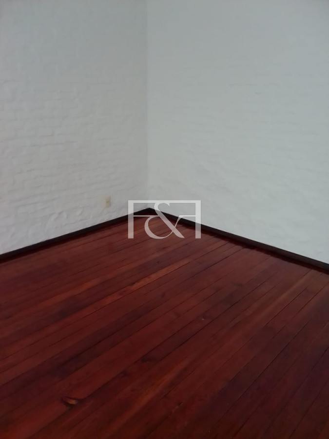 Apartamento ID.2887 - ALQUILER DUPLEX 1 DORM. CON PARRILLERO EN CORDÓN