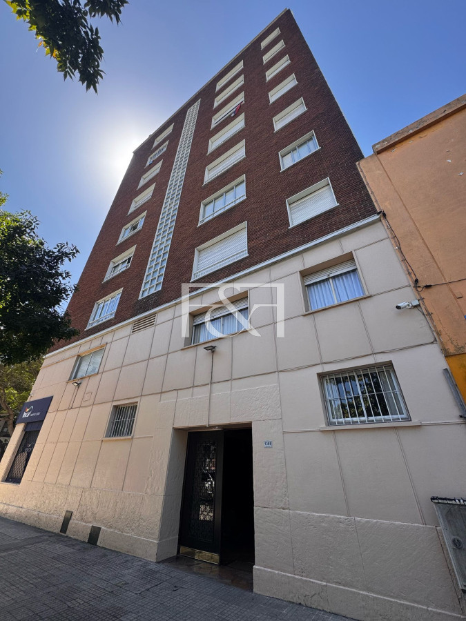 Apartamento ID.2694 - VENTA , DIVINO APTO DE 2 DOR , AMPLIO , AGUADA