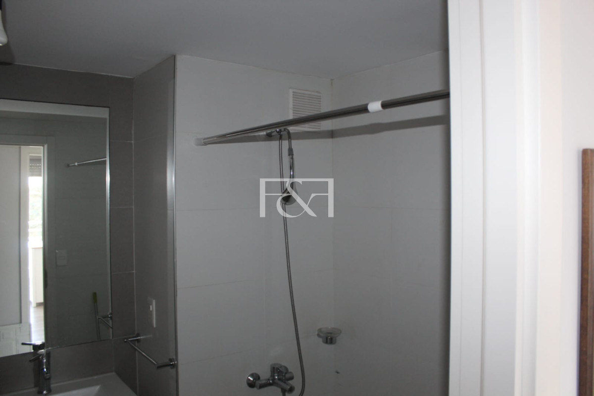 Apartamento ID.2786 - Alquilo Divino apto 1 dor, balcon, todos los electrodomesticos , Avda Agraciada