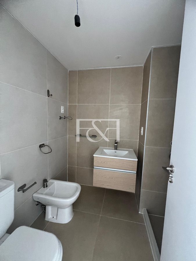 Apartamento ID.2810 - ALQUILER APARTAMENTO 1 DORM. EN LA BLANQUEADA ¡A ESTRENAR!