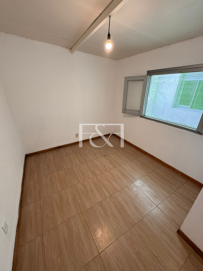 Apartamento ID.2622 - Alquiler tres cruces monoambiente