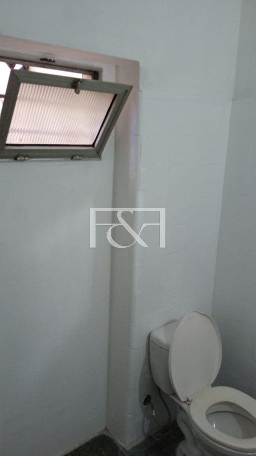 Apartamento ID.2235 - Se vende 2 dor apartemento, local, estudio